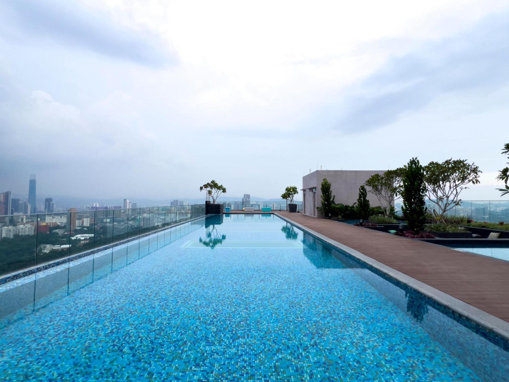 Sky Pool Suites Kl Sentral - Riveria City 吉隆坡 外观 照片