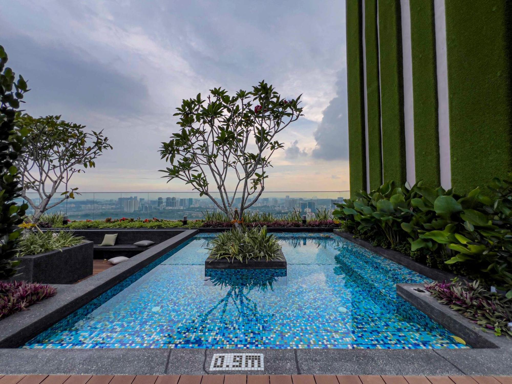 Sky Pool Suites Kl Sentral - Riveria City 吉隆坡 外观 照片