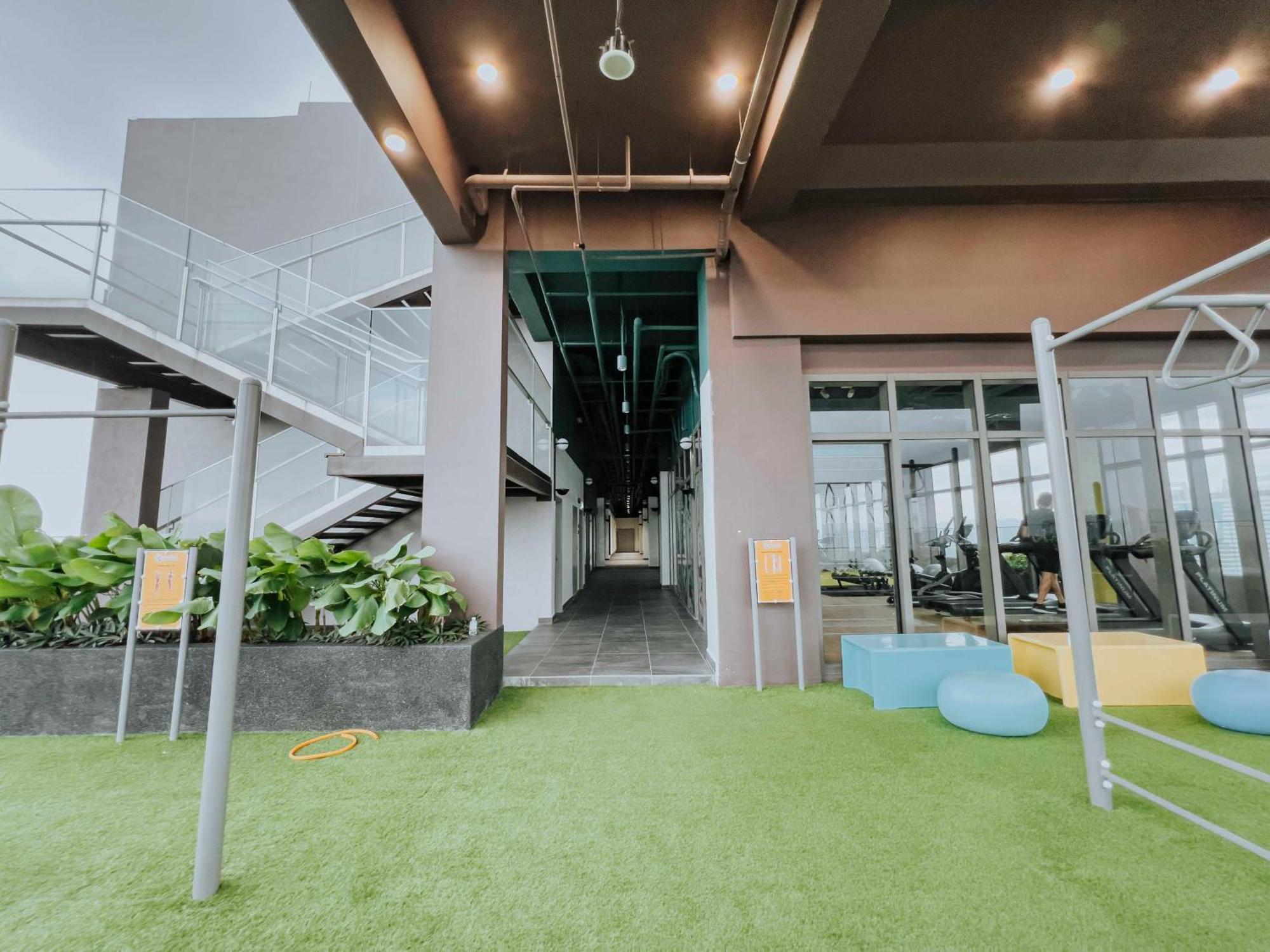 Sky Pool Suites Kl Sentral - Riveria City 吉隆坡 外观 照片
