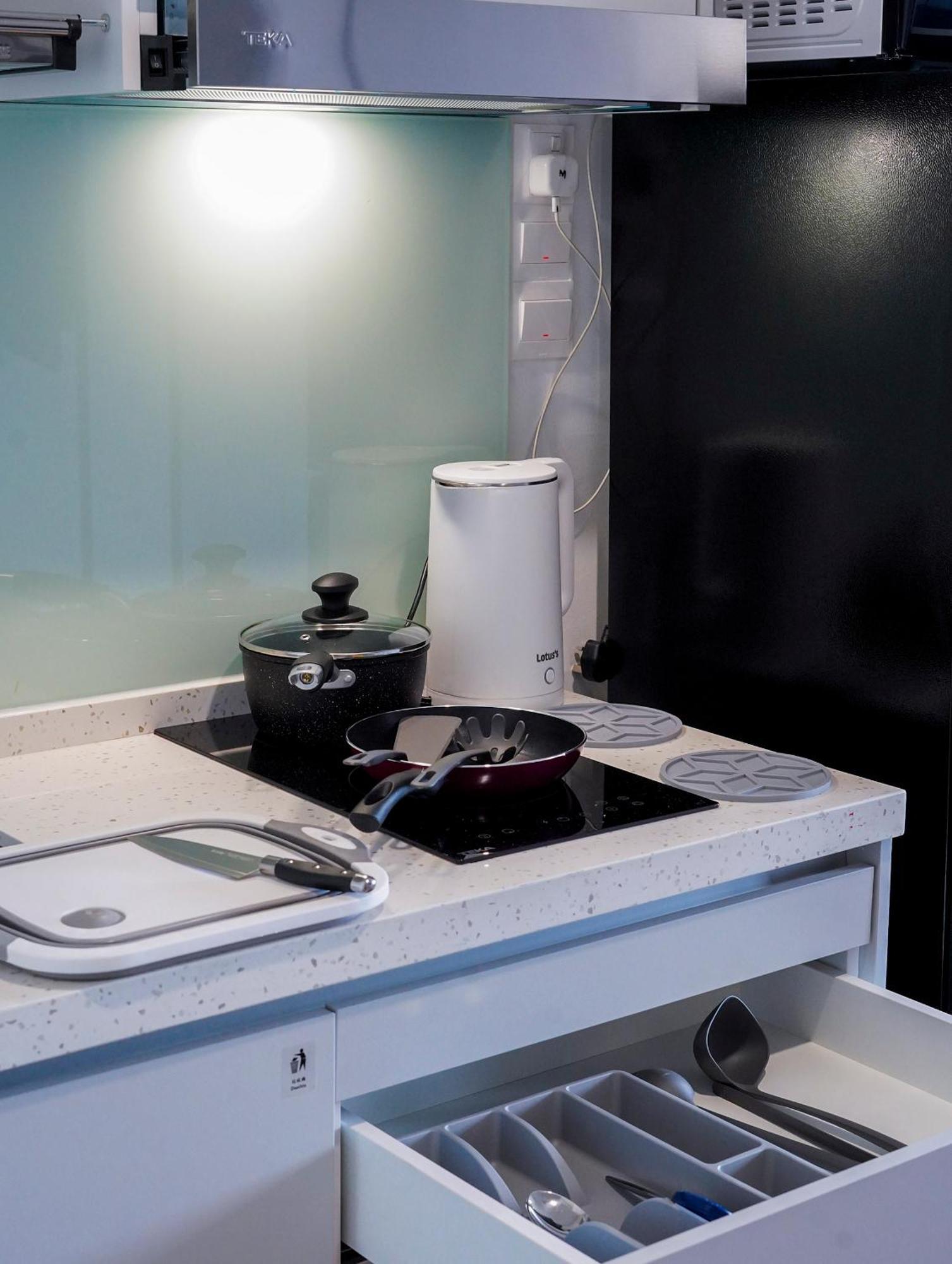 Sky Pool Suites Kl Sentral - Riveria City 吉隆坡 外观 照片